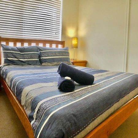 Beach House Opposite Ocean 4 Bed 2 Bathroom With Pool Geraldton Luaran gambar