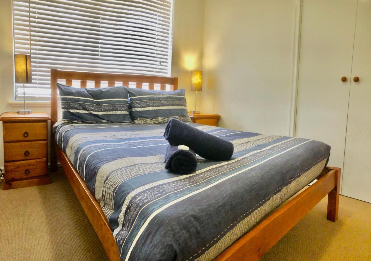 Beach House Opposite Ocean 4 Bed 2 Bathroom With Pool Geraldton Luaran gambar